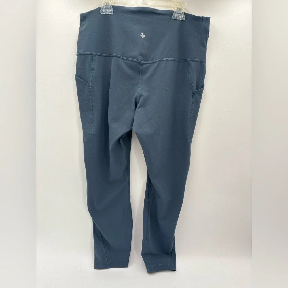 Lululemon Align High-Rise 25